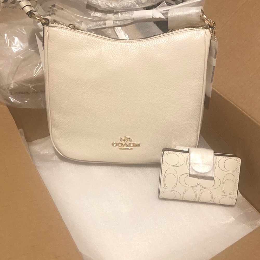 Coach purse and wallet color chalk! Brand new in original packaging and box!